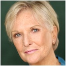 Lyn Paul, 2024 headshot.