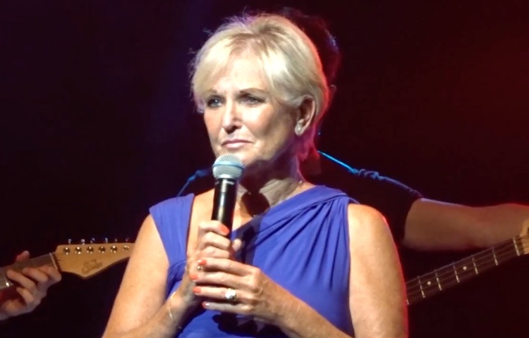 Lyn Paul at the Liverpool Empire, 18 July 2017.