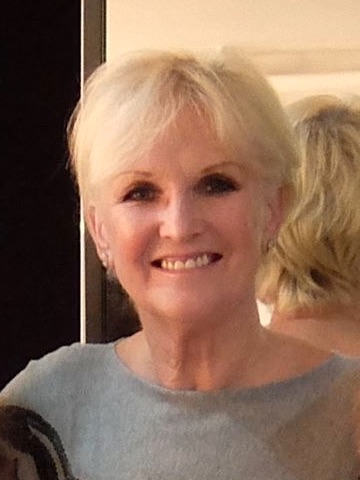 Lyn Paul backstage at the Edinburgh Playhouse.